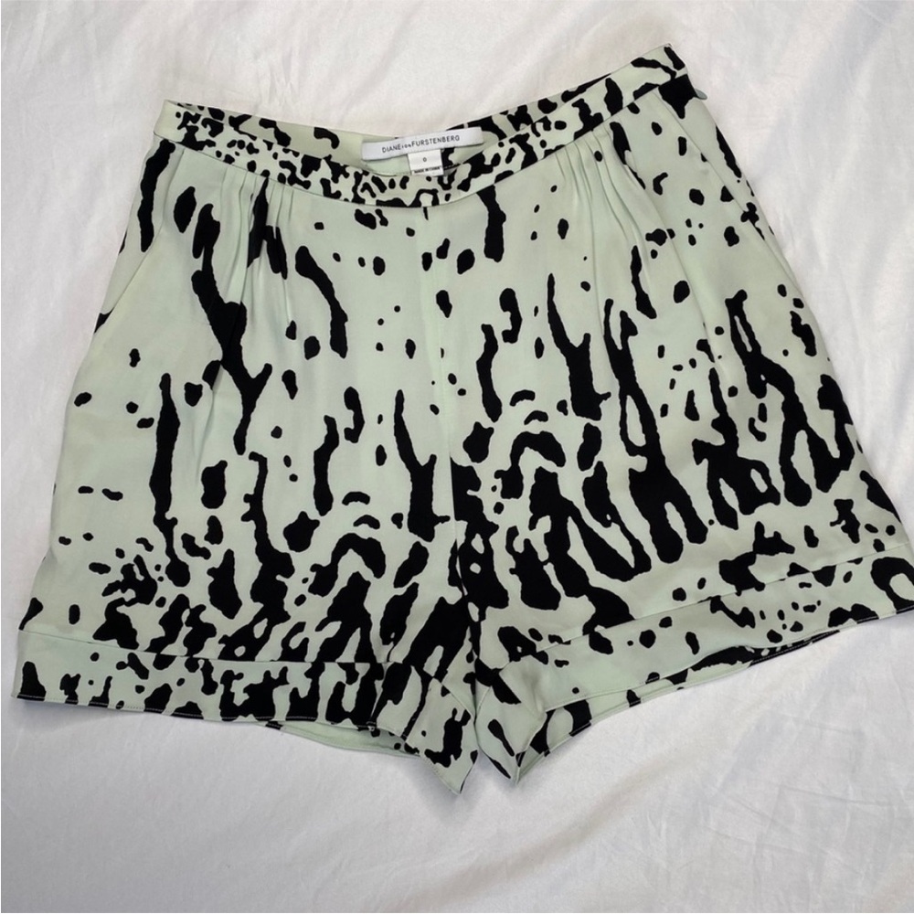 Diane Von Furstenberg Silk Shorts